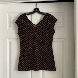 Beautiful & elegant blouse from Banana Republic in brown  & gold